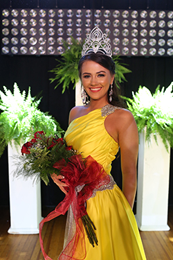Jade Dalton of the Ridgeland Campus was crowned Most Beautiful during the 2016 Parade of Beauties Wednesday night in McDaniel Auditorium on the Goodman Campus.