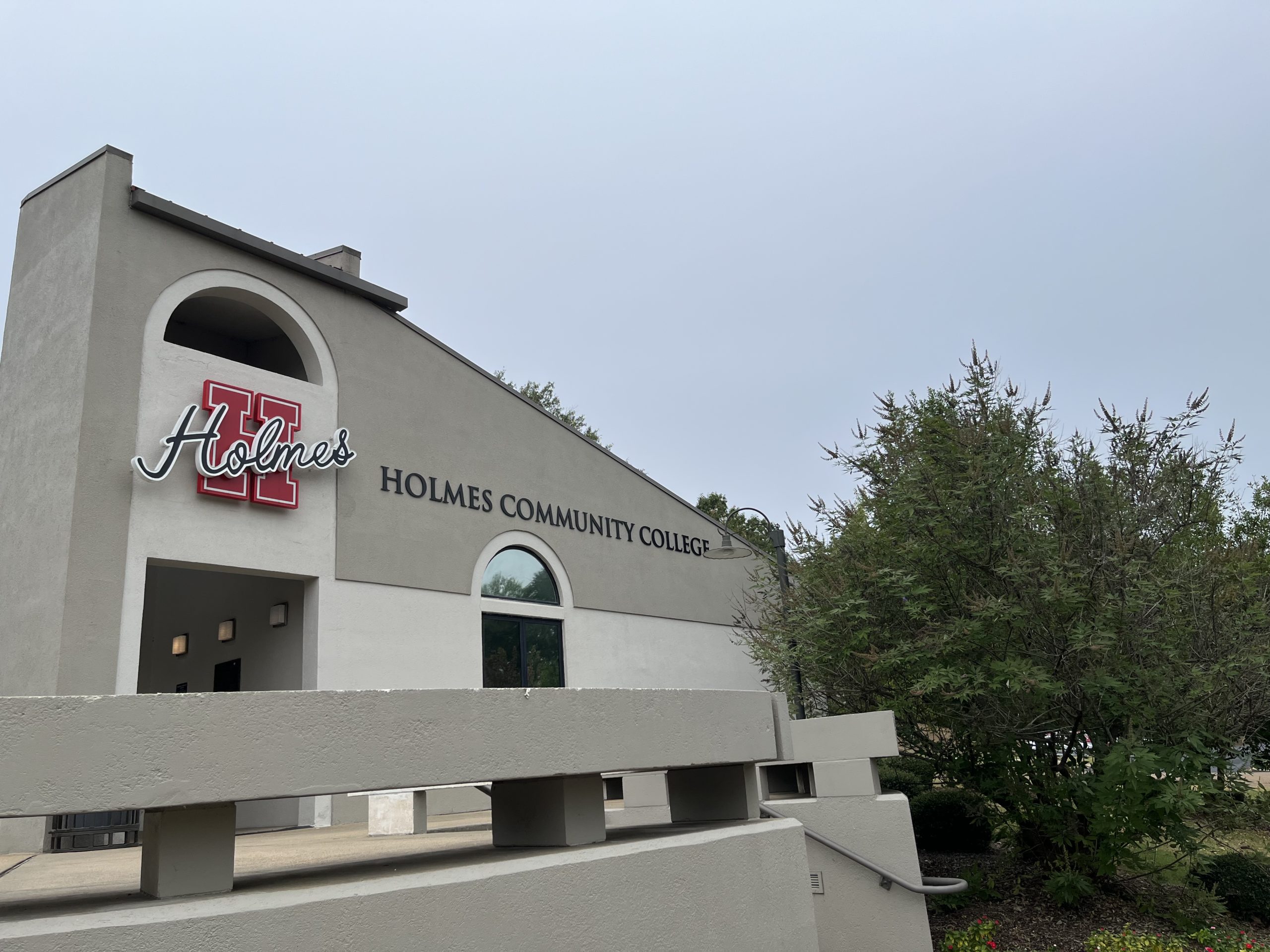 Grenada Campus - Holmes Community College